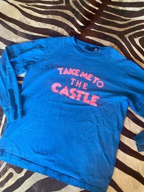 Women’s large Disney castle Blue Long-Sleeve Tee Pink 'Take Me to the Castle